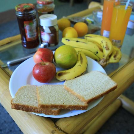 Manuhie Backpackers Lodge Μπαχρ-Νταρ Εξωτερικό φωτογραφία