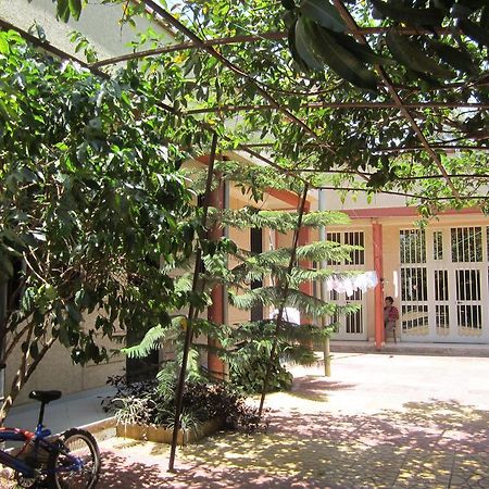 Manuhie Backpackers Lodge Μπαχρ-Νταρ Εξωτερικό φωτογραφία